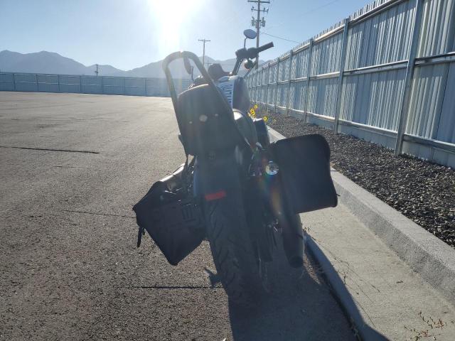 1HD4LE218GC439255 - 2016 HARLEY-DAVIDSON XL883 IRON 883 BLACK photo 4