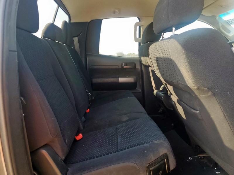 5TFRM5F16DX066123 - 2013 TOYOTA TUNDRA DOUBLE CAB SR5 GRAY photo 10