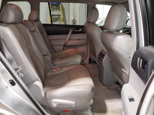 5TDJK3EH8AS009526 - 2010 TOYOTA HIGHLANDER SE Gümüş foto 11
