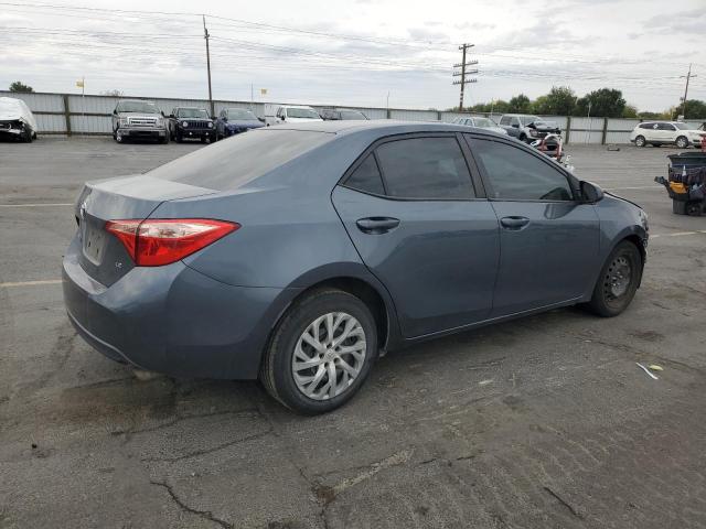 2T1BURHE6JC978513 - 2018 TOYOTA COROLLA L GRAY photo 3