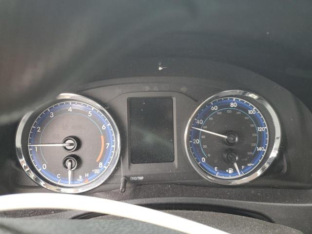 2T1BURHE6JC978513 - 2018 TOYOTA COROLLA L GRAY photo 9