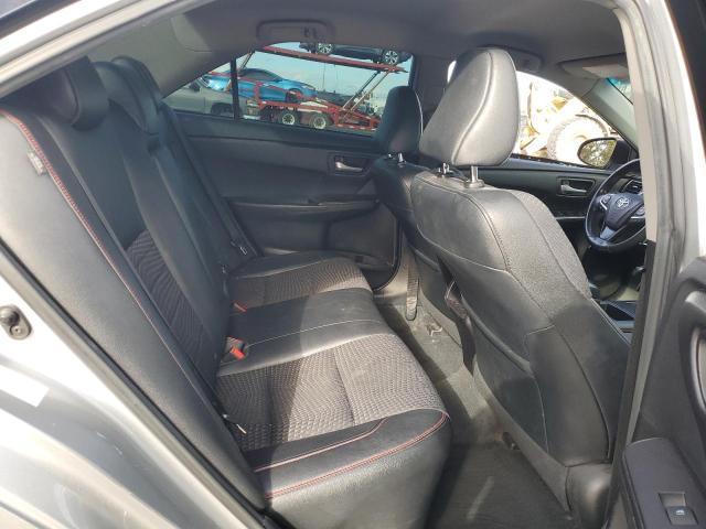 4T1BF1FK5FU061668 - 2015 TOYOTA CAMRY LE SILVER photo 10