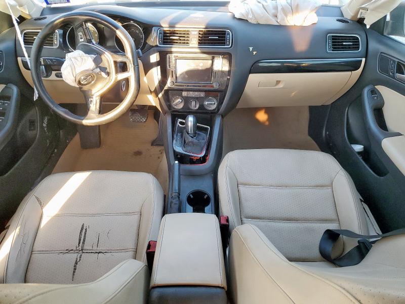 3VWL07AJ0GM213385 - 2016 VOLKSWAGEN JETTA SEL 棕色 照片 8