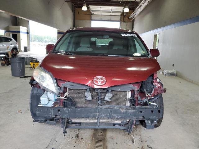 5TDKZ3DC3HS834096 - 2017 TOYOTA SIENNA LE ბურგუნდია ფოტო 5