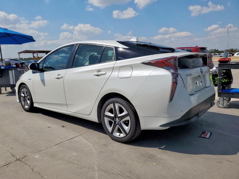 JTDKARFUXJ3546163 - 2018 TOYOTA PRIUS თეთრი ფოტო 2
