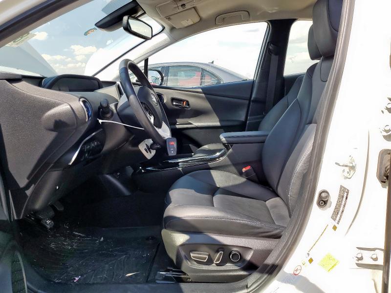 JTDKARFUXJ3546163 - 2018 TOYOTA PRIUS თეთრი ფოტო 7