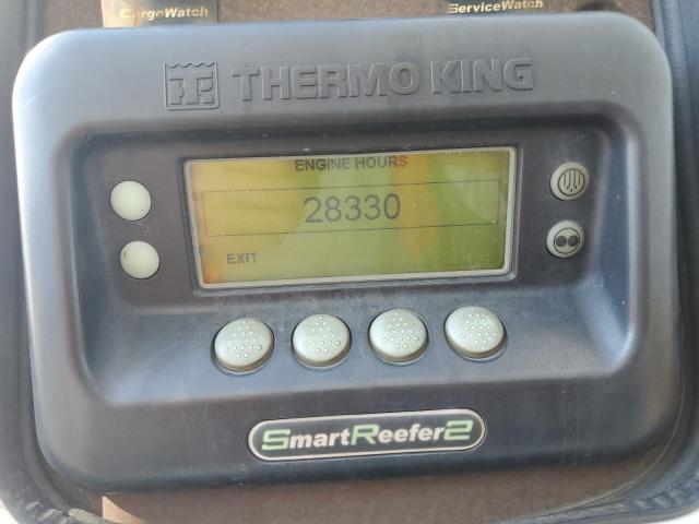 1UYVS2486FU409201 - 2015 UTILITY VS2RA WHITE photo 8