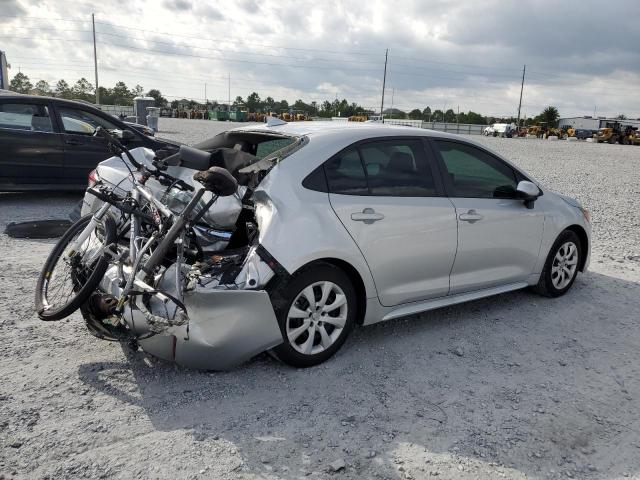 5YFB4MDE3RP197016 - 2024 TOYOTA COROLLA LE SILVER photo 3