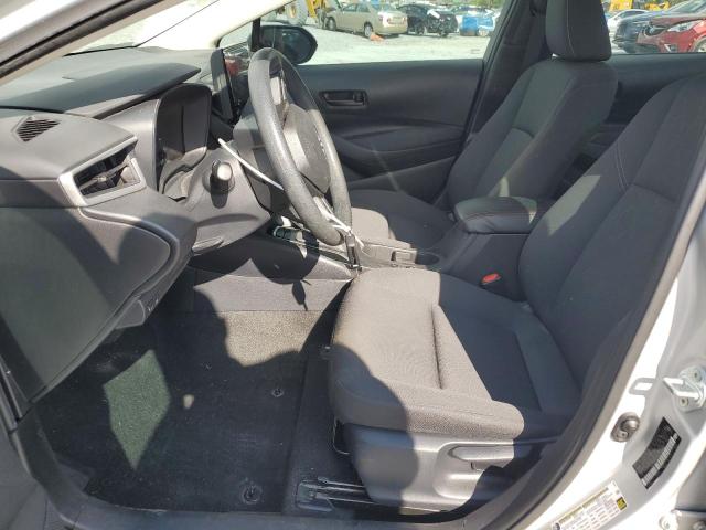 5YFB4MDE3RP197016 - 2024 TOYOTA COROLLA LE SILVER photo 7