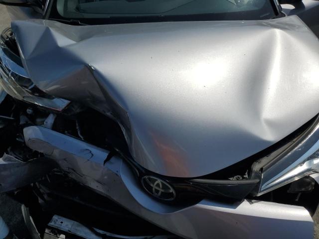 JTNKHMBX6K1058402 - 2019 TOYOTA C-HR XLE Plata foto 12