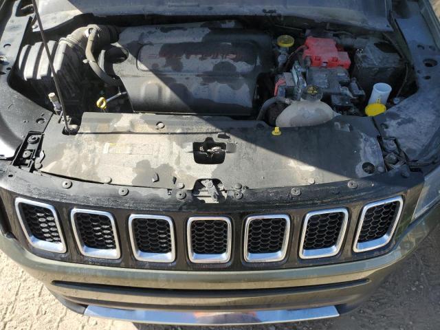 3C4NJDCBXKT840140 - 2019 JEEP COMPASS LIMITED Grün Foto 12