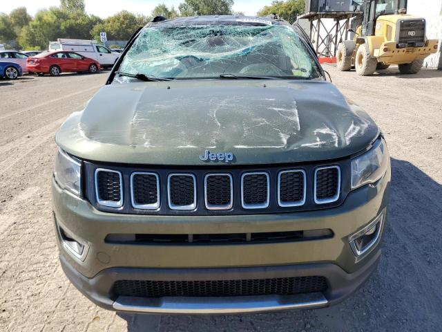3C4NJDCBXKT840140 - 2019 JEEP COMPASS LIMITED Grün Foto 5