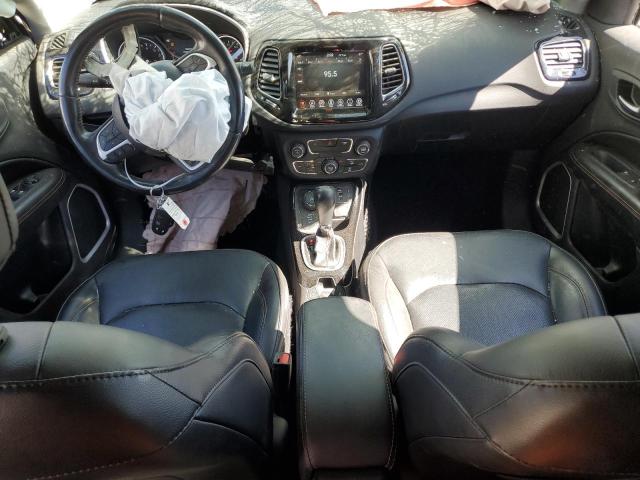 3C4NJDCBXKT840140 - 2019 JEEP COMPASS LIMITED Grün Foto 8