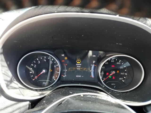 3C4NJDCBXKT840140 - 2019 JEEP COMPASS LIMITED Grün Foto 9