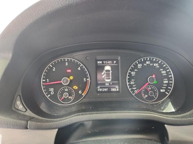 1VWBV7A37FC059529 - 2015 VOLKSWAGEN PASSAT SE WHITE photo 9