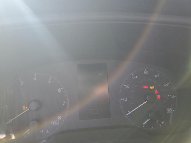 5YFB4MDE0RP224673 - 2024 TOYOTA COROLLA LE ვერცხლისფერი ფოტო 9