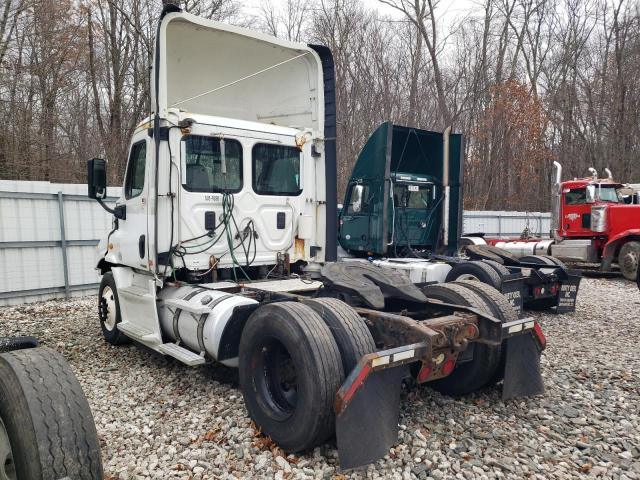 3AKBGADV7FSGE6414 - 2015 FREIGHTLINER CASCADIA WHITE photo 3