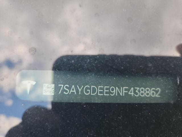 7SAYGDEE9NF438862 - 2022 TESLA MODEL Y Blau Foto 12