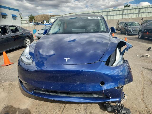 7SAYGDEE9NF438862 - 2022 TESLA MODEL Y Blau Foto 5