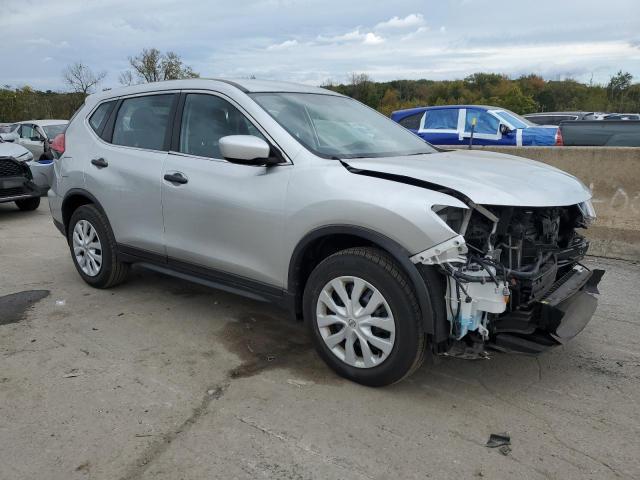 JN8AT2MV9HW264019 - 2017 NISSAN ROGUE S SILVER photo 4