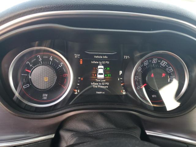 2C3CDZBT7HH658939 - 2017 DODGE CHALLENGER R/T ნაცრისფერი ფოტო 9