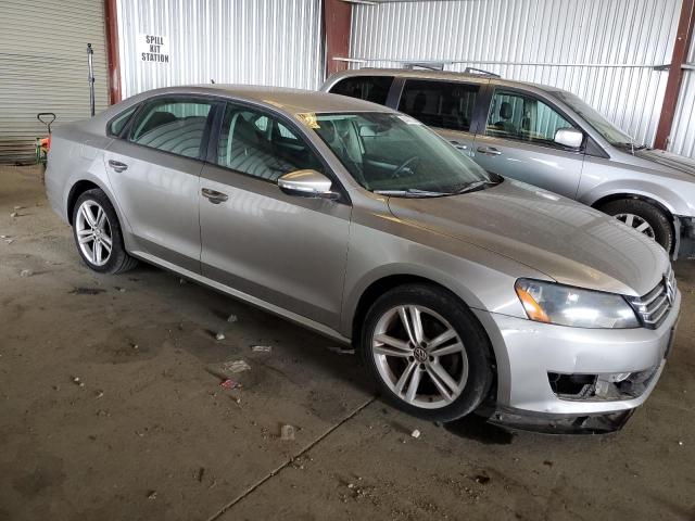 1VWAP7A36CC035367 - 2012 VOLKSWAGEN PASSAT S SILVER photo 4