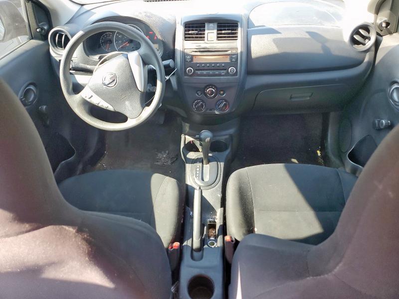 3N1CN7AP9FL801317 - 2015 NISSAN VERSA S GRAY photo 8