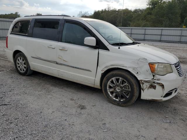 2C4RC1BG1DR565674 - 2013 CHRYSLER TOWN & COUNTRY TOURING WHITE photo 4