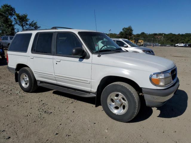 1FMZU34E9WZB18423 - 1998 FORD EXPLORER WHITE photo 4