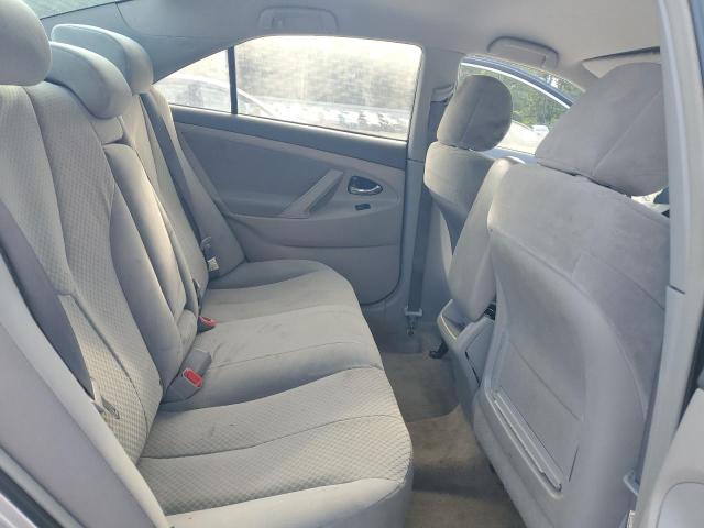 4T1BE46K19U336509 - 2009 TOYOTA CAMRY BASE SILVER photo 10