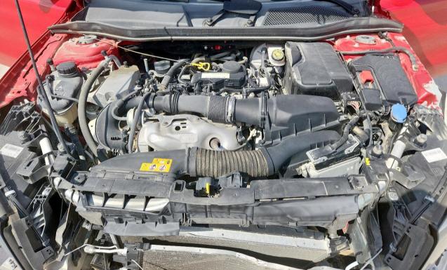 WDCTG4EBXKJ615138 - 2019 MERCEDES-BENZ GLA 250 Rojo foto 12