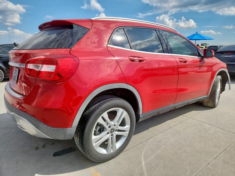 WDCTG4EBXKJ615138 - 2019 MERCEDES-BENZ GLA 250 Rojo foto 3