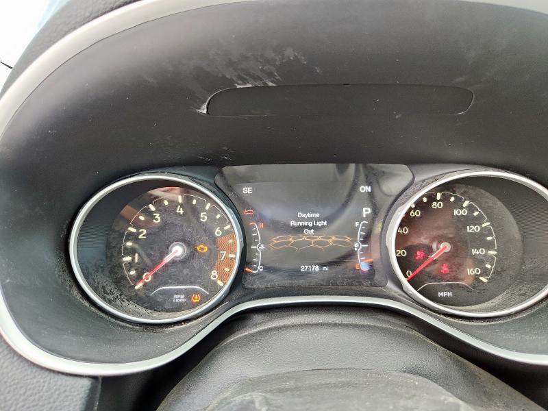 3C4NJCBB7LT129265 - 2020 JEEP COMPASS LATITUDE Boz foto 9