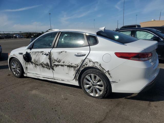 5XXGT4L39JG263302 - 2018 KIA OPTIMA LX Ақ фото 2