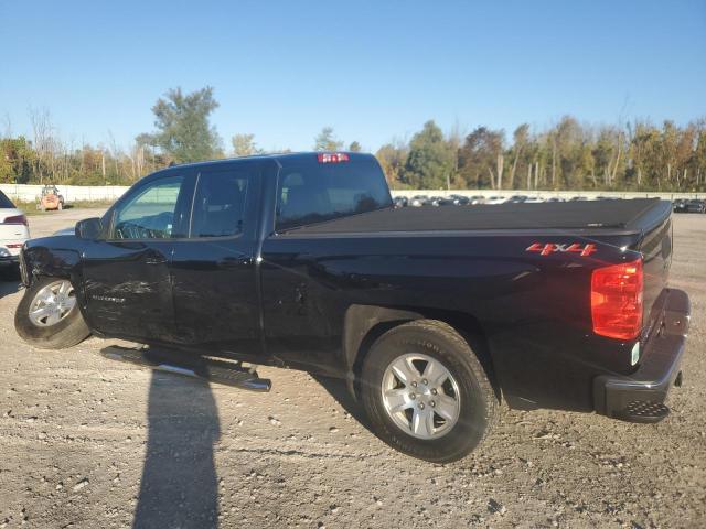 1GCVKREC6JZ239783 - 2018 CHEVROLET SILVERADO K1500 LT Schwarz Foto 2