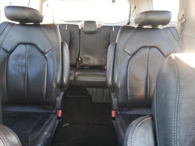 2C4RC1BG8JR120327 - 2018 CHRYSLER PACIFICA TOURING L WHITE photo 10