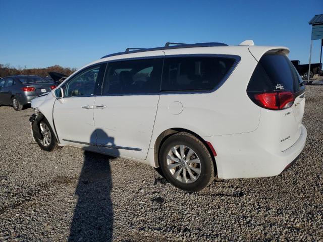 2C4RC1BG8JR120327 - 2018 CHRYSLER PACIFICA TOURING L WHITE photo 2