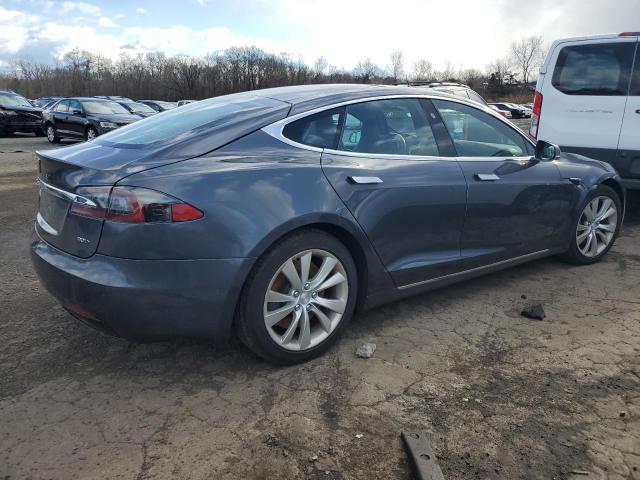 5YJSA1E2XHF181207 - 2017 TESLA MODEL S GRAY photo 3