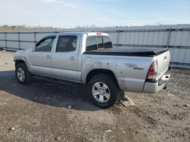 3TMJU4GN3BM120909 - 2011 TOYOTA TACOMA DOUBLE CAB PRERUNNER SILVER photo 2