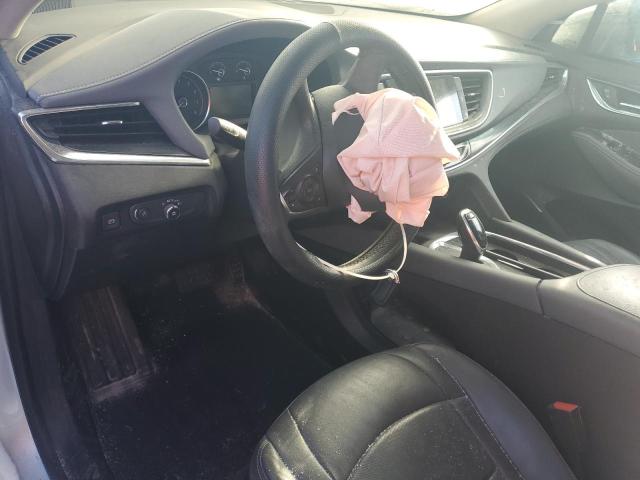 5GAEVAKWXLJ300577 - 2020 BUICK ENCLAVE ESSENCE 银色 照片 8