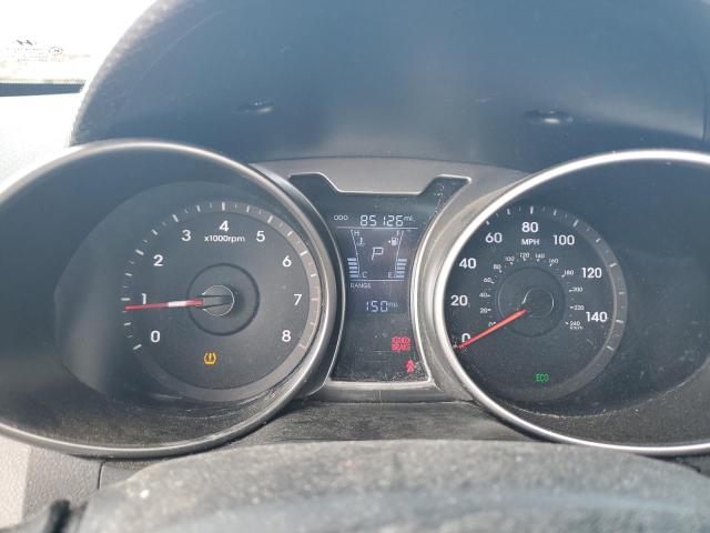 KMHTC6AD4CU068724 - 2012 HYUNDAI VELOSTER Rot Foto 9