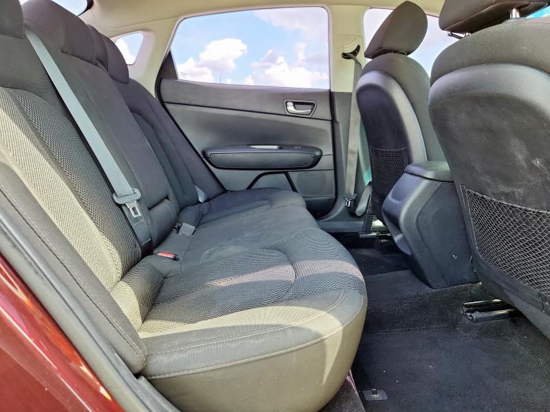 5XXGT4L3XKG344780 - 2019 KIA OPTIMA LX Марун фото 10