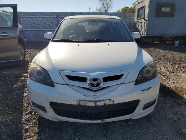 JM1BK344581100764 - 2008 MAZDA 3 HATCHBACK WHITE photo 5