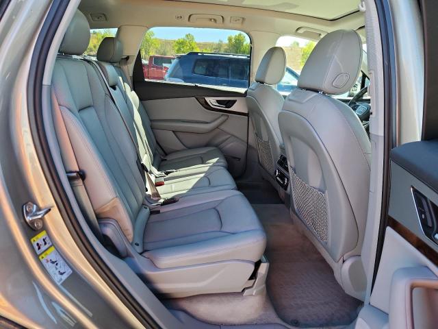 WA1VAAF7XHD045992 - 2017 AUDI Q7 PRESTIGE თაფლისფერი ფოტო 11