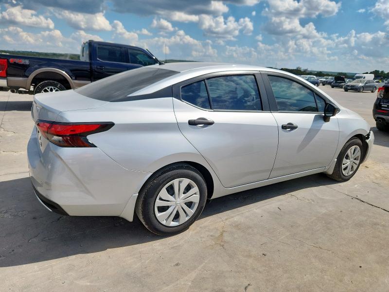 3N1CN8DV2RL841405 - 2024 NISSAN VERSA S 银色 照片 3