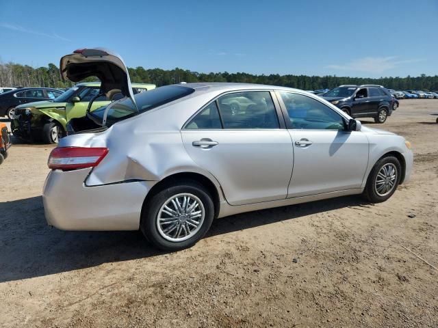 4T1BF3EKXBU630487 - 2011 TOYOTA CAMRY BASE GRAY photo 3