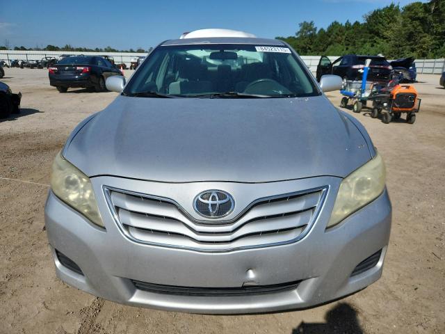 4T1BF3EKXBU630487 - 2011 TOYOTA CAMRY BASE GRAY photo 5
