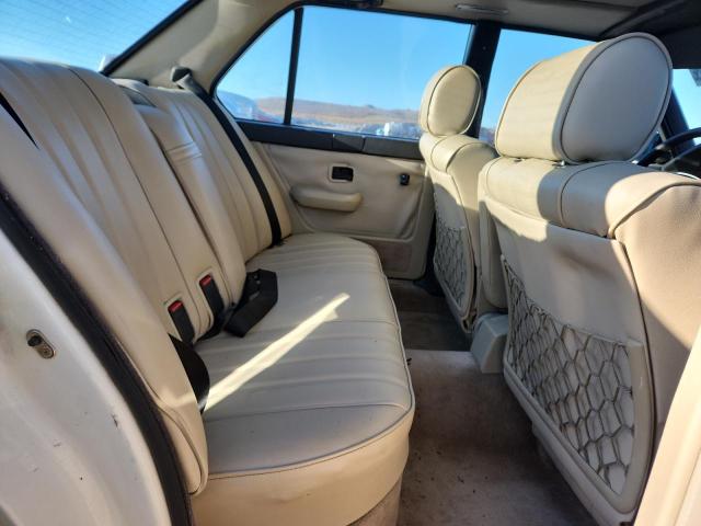 WBADK7307H9652683 - 1987 BMW 528 E WHITE photo 10