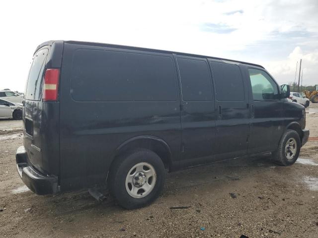 1GCEG15X331183406 - 2003 CHEVROLET EXPRESS G1 BLACK photo 3