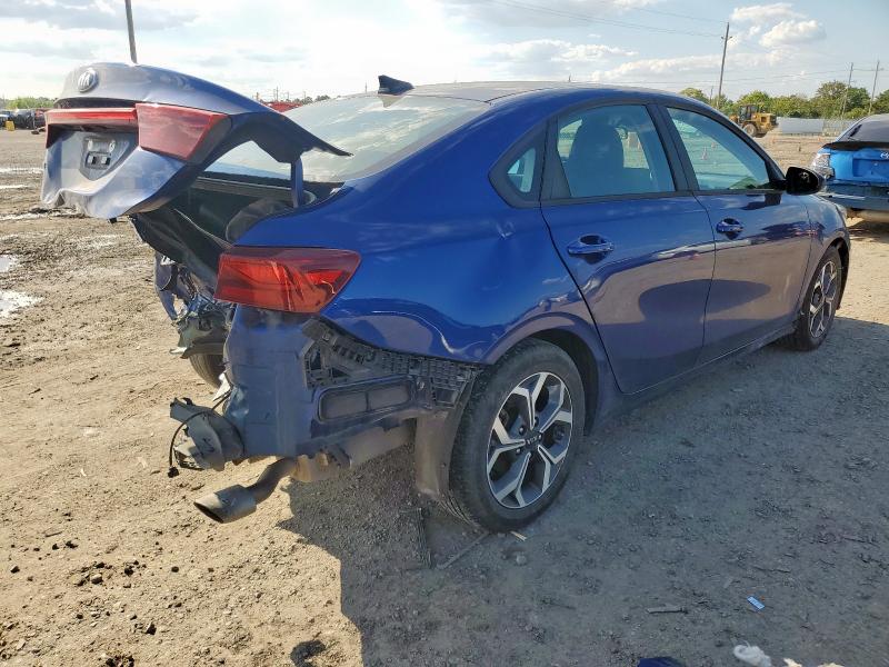 3KPF24AD8ME377413 - 2021 KIA FORTE FE 蓝色 照片 3